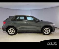 AUDI Q3 35 TDI S tronic Business