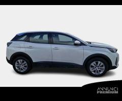 PEUGEOT 3008 BlueHDI 130 EAT8 S/S Active Business