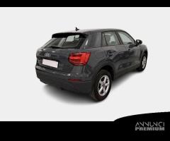 AUDI Q2 1.6 30 TDI BUSINESS S TRONIC