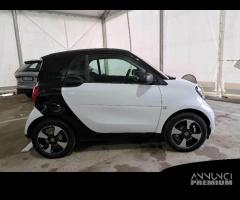 SMART FORTWO EQ 41kW passion Autom.