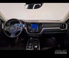 VOLVO XC60 B4 D AWD Geartronic Momentum