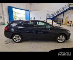 PEUGEOT 308 WAGON Business BlueHDi 130 EAT8 S/S au