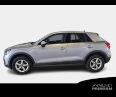 AUDI Q2 1.6 30 TDI BUSINESS S TRONIC