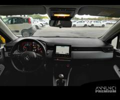 RENAULT CLIO 1.0 TCE 74KW BUSINESS 5 PORTE