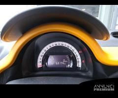 RENAULT TWINGO 0.9 TCE 95 INTENS EDC 5 PORTE