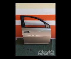 Porta anteriore posteriore dx sx lancia Y 2019