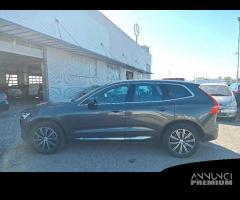 VOLVO XC60 B4 D AWD automatico Inscription