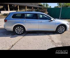 VOLKSWAGEN PASSAT VARIANT 2.0 TDI SCR EVO 110kW Bu