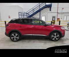 PEUGEOT 3008 BlueHDI 130 EAT8 S/S Allure