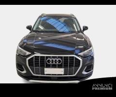 AUDI Q3 35 TDI S tronic Business Advanced