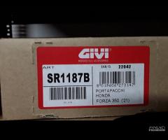 SR1187B portapacchi Givi Honda Forza 125 350