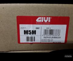 M5M piastra Givi baule monolock