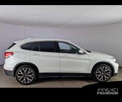 BMW X1 xDrive 25e Business Advantage automatico