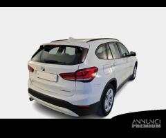 BMW X1 xDrive 25e Business Advantage automatico