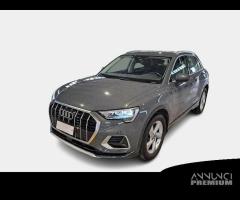 AUDI Q3 35 TDI quattro S tronic Business Advanced