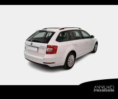 SKODA OCTAVIA WAGON 1.6 TDI ACTIVE