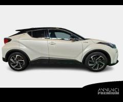 TOYOTA C-HR 2.0H 152CV E-CVT Style