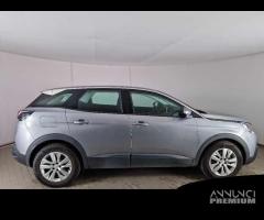 PEUGEOT 3008 BlueHDI 130 EAT8 S/S Business