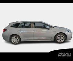 TOYOTA COROLLA TS 1.8 Hybrid Business WAGON - 1