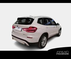 BMW X3 xDrive 30e Business Advantage Autom.