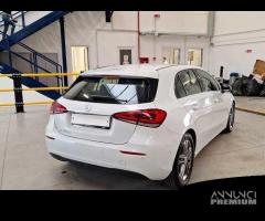 MERCEDES-BENZ A 180 d Automatic Business Extra 5 P - 5