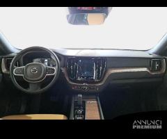 VOLVO XC60 B4 D AWD Geartronic Business Plus - 3