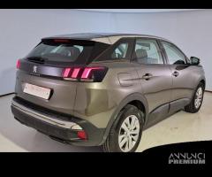 PEUGEOT 3008 BlueHDI 130 EAT8 S/S Business