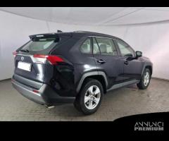 TOYOTA RAV 4 2.5 HV 178cv E-CVT Business 2WD