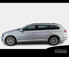 VOLKSWAGEN PASSAT VARIANT 1.6 TDI SCR 88kW Busines