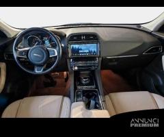 JAGUAR F-PACE 2.0D i4 132kW PRESTIGE AWD AUTO