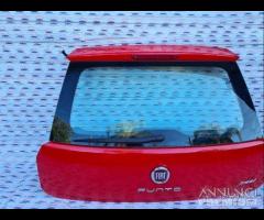 Portellone posteriore colore rosso fiat punto evo