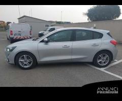 FORD FOCUS 1.0 EcoBoost Hybrid 125cv Business 5 PO