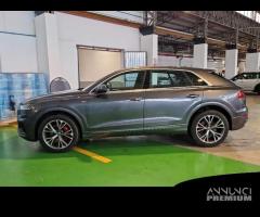 AUDI Q8 45 TDI MHEV 170kW quattro tiptronic Sport