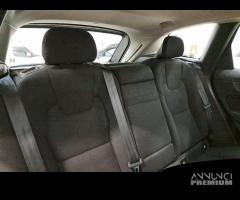 VOLVO XC60 B4 D AWD Geartronic Business - 6