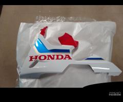 Fianco carena Honda CBR 1000 S2 64455MKFD90ZA