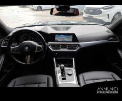 BMW 320 xDrive 48V Businiess Advantage Touring aut