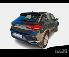 VOLKSWAGEN T-ROC 2.0 TDI 115cv SCR Business