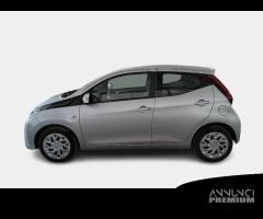 TOYOTA AYGO 1.0 VVT-i x-business 5 PORTE