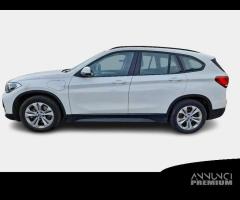 BMW X1 xDrive 25e Business Advantage automatico