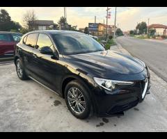 Alfa Romeo Stelvio 2.2 Turbodiesel 160 CV AT8 RWD