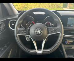 Alfa Romeo Stelvio 2.2 Turbodiesel 160 CV AT8 RWD - 17