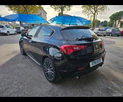 Alfa Romeo Giulietta 2.0 JTDm-2 140 CV