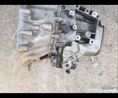 Cambio manuale 6 marce Peugeot 3008 1.6 diesel - 24