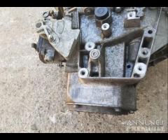 Cambio manuale 6 marce Peugeot 3008 1.6 diesel - 26