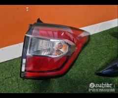 Ricambi ford kuga 2017 2018 2019 stop fanale led