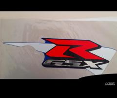 Adesivo emblema inf.dx SUZUKI GSX600R 01/03