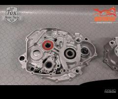 COPPIA CARTER CENTRALI CRF 450 2021/2024 nuovi oem