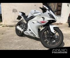 RICAMBI USATI PER YAMAHA YZF 125R 2009