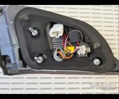 92404-3Z300 Stop lato destro portellone I40 2015 - 11