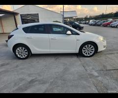 Opel Astra 1.7 CDTI 110CV 5 porte Cosmo